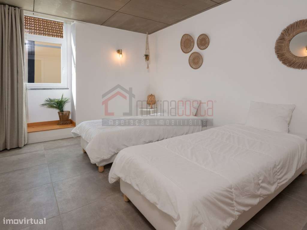 Moradia T5 à Beira Mar em Peniche-11