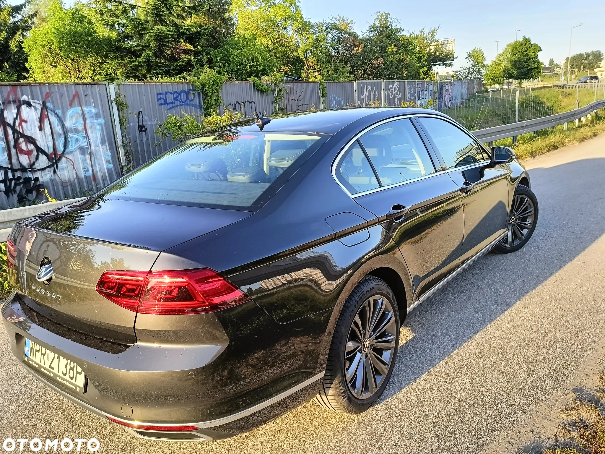 Volkswagen Passat 2.0 TSI Elegance DSG - 20