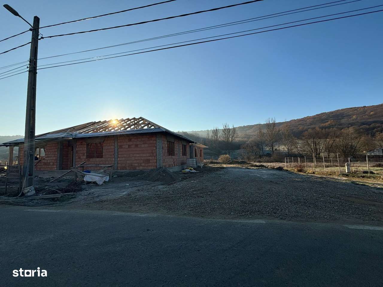 Corunca - Vanzare casa 4 camere - Strada de Jos - Imagine principală: 4/8