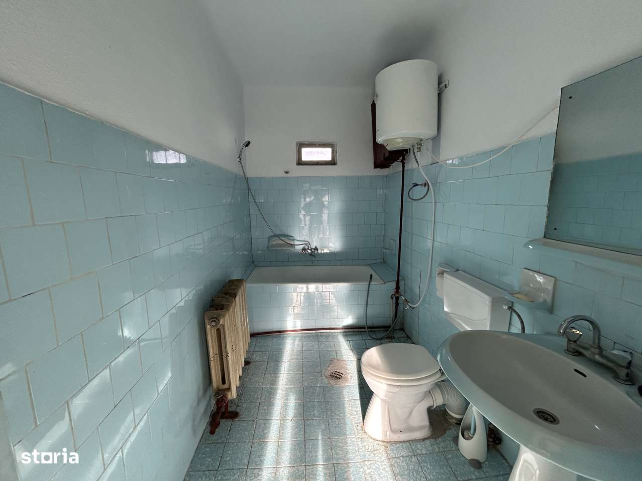 Vand casa mare 4 cam. Mandruloc, st.1.484 mp. sc.160,toate utilitatile-14