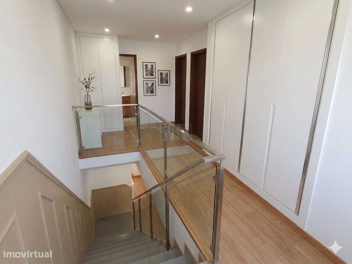 Casa T2 Renovada em Cruz Morouços-10
