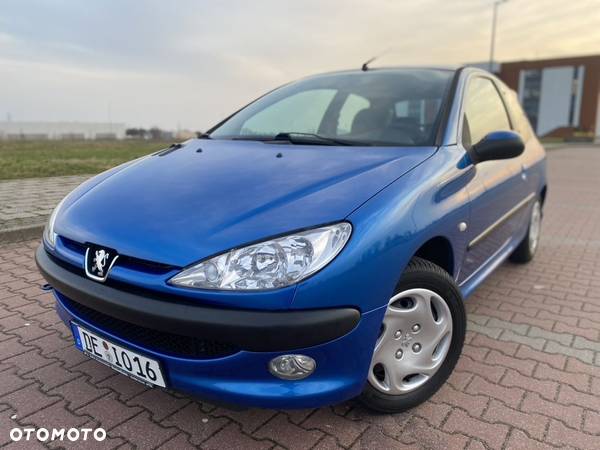 Peugeot 206 - 3