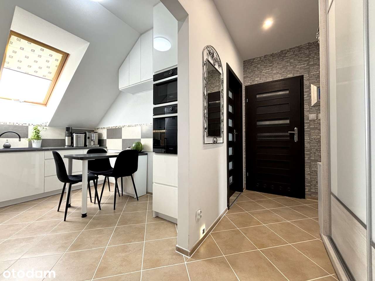 Komfortowe dwustronne mieszkanie o pow.44,07m2 na osiedlu Solno-12