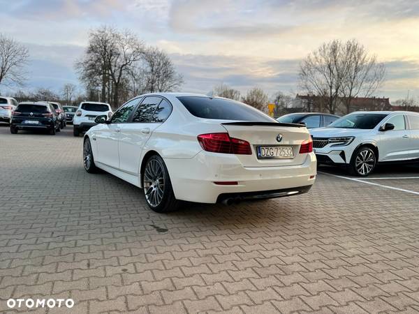 BMW Seria 5 520d - 7