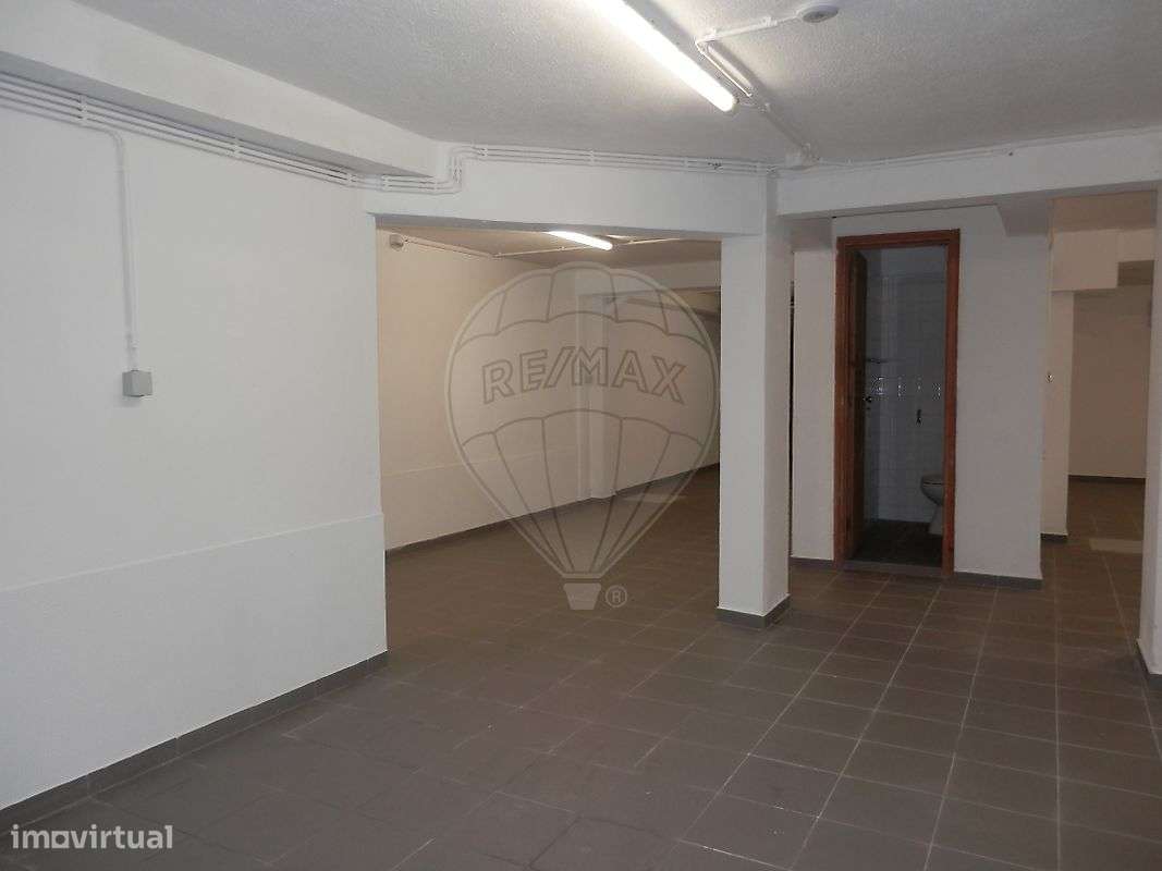 Garagem  para arrendamento - Grande imagem: 5/12