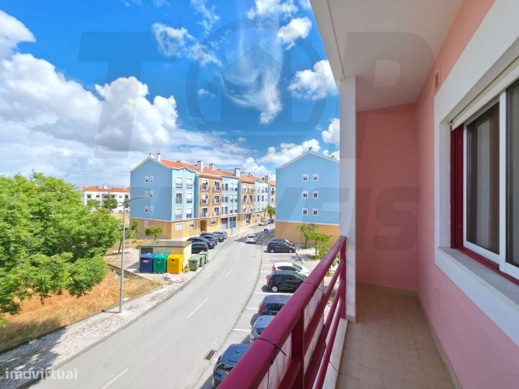 Apartamento T3 com Parqueamento - Urb. das Oliveirinhas - Samora Co...-5