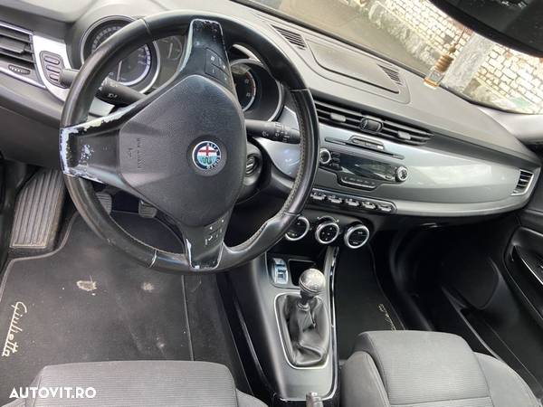 Alfa Romeo Giulietta 1.6 JTDM 16V Turismo - 15