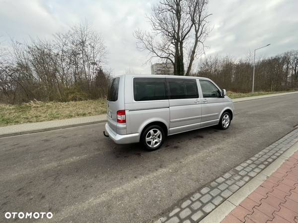 Volkswagen Multivan - 4