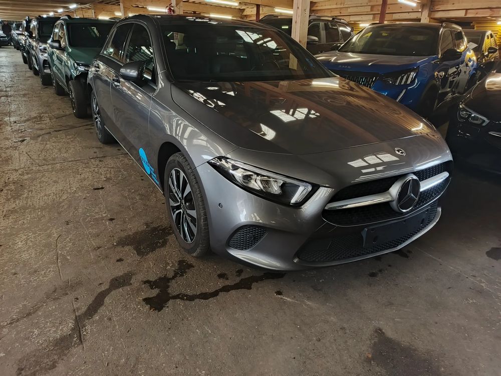 Mercedes-Benz A W177 250 e PHEV AMG Line 8G-DCT 2025