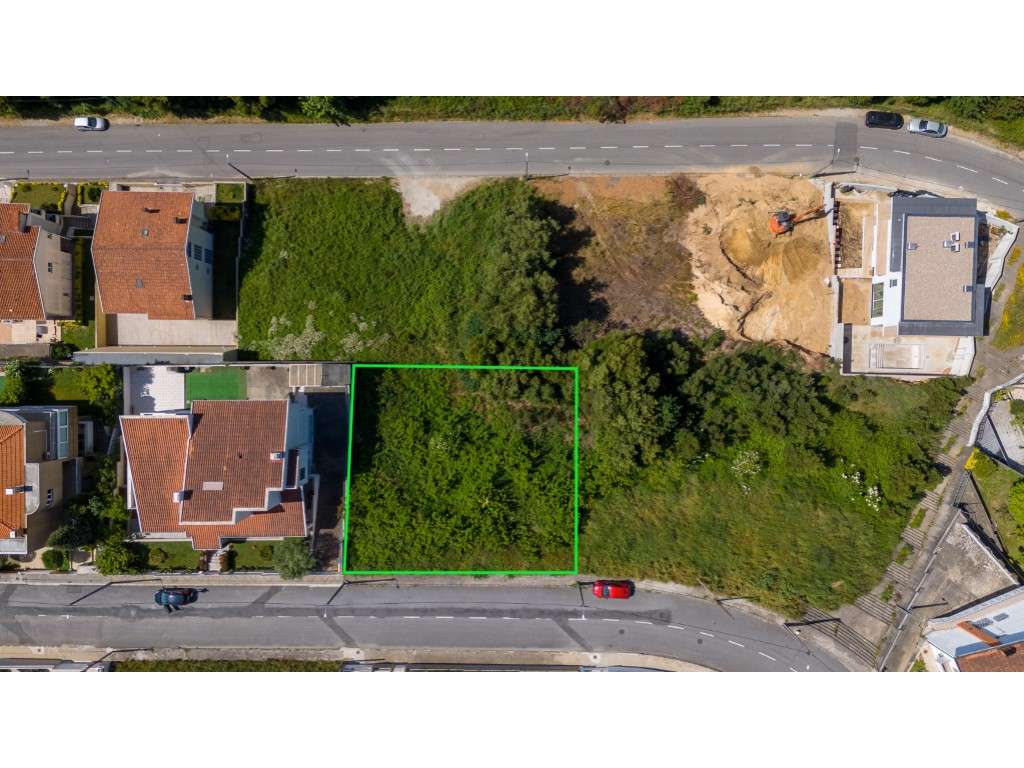 2 Lotes de terreno para construção junto à marina do Freixo-8