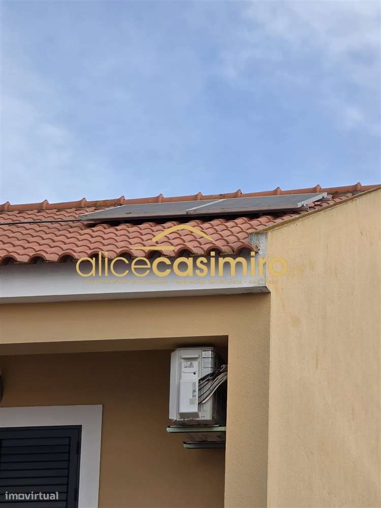 Moradia T4 - boas áreas- excelente estado!-54