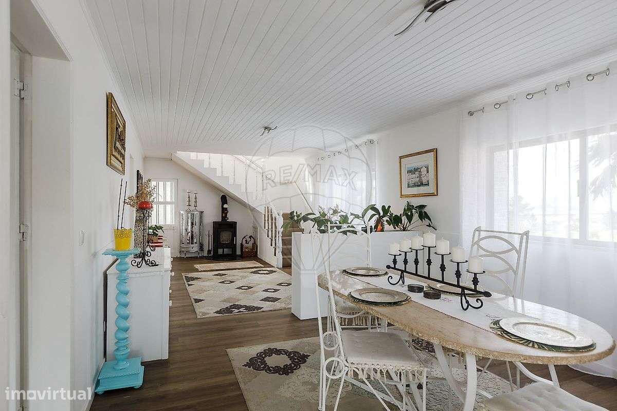 Moradia T8 para venda-16