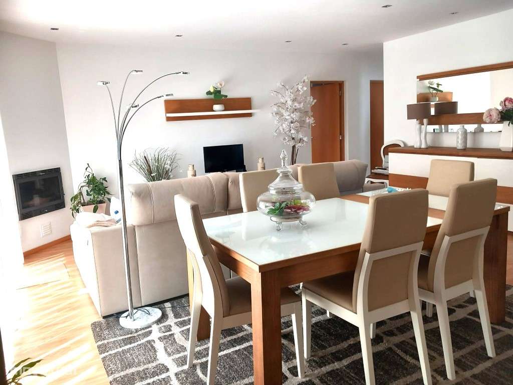 Moradia T2 Suites térrea (10min a pé da praia)-9