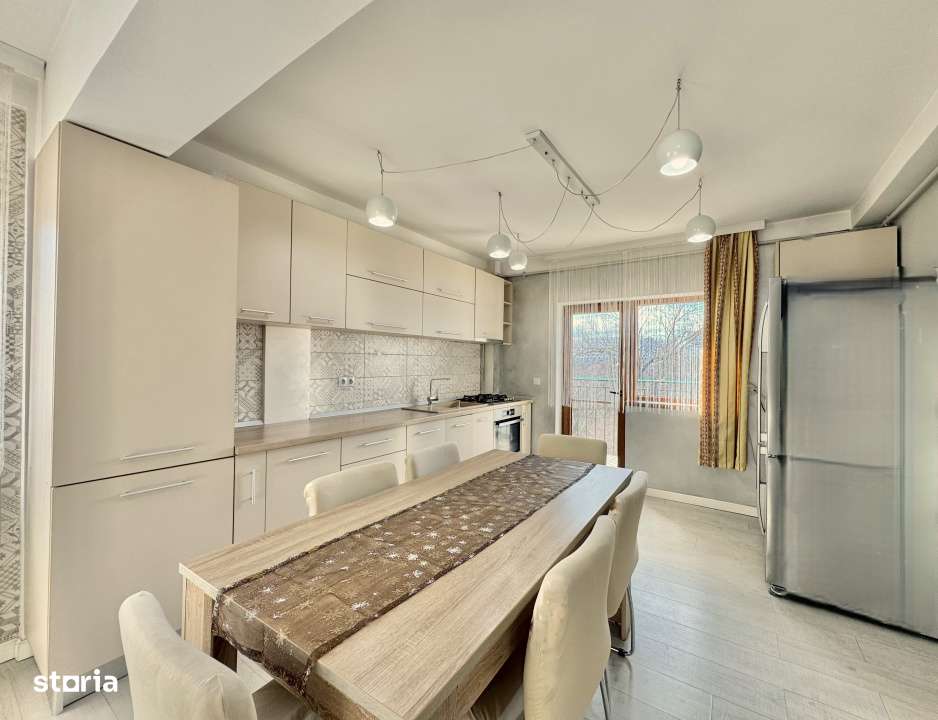 Apartament 3 camere \ parcare si curte privata \ Sibiu - Imagine principală: 5/15