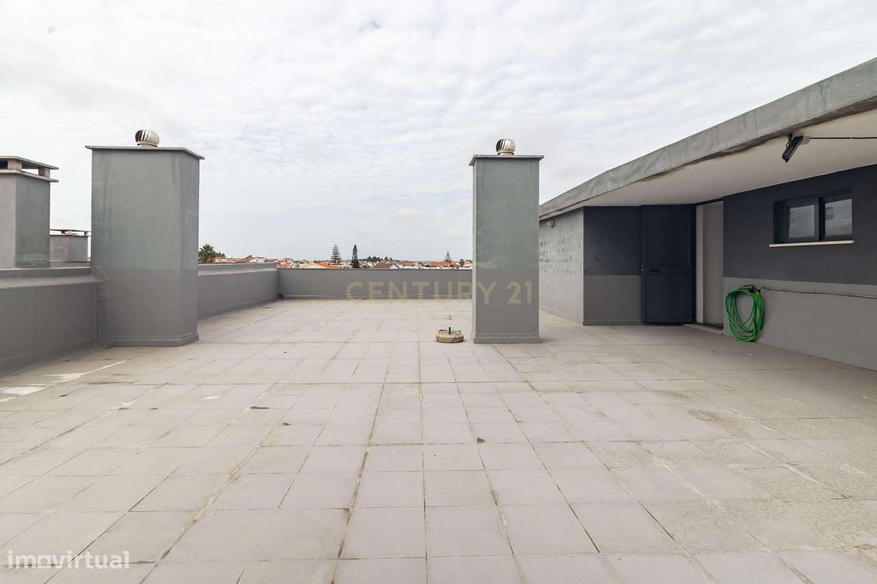 Apartamento T2 c/ garagem e arrecadação, Redondos, Fernão Ferro-36