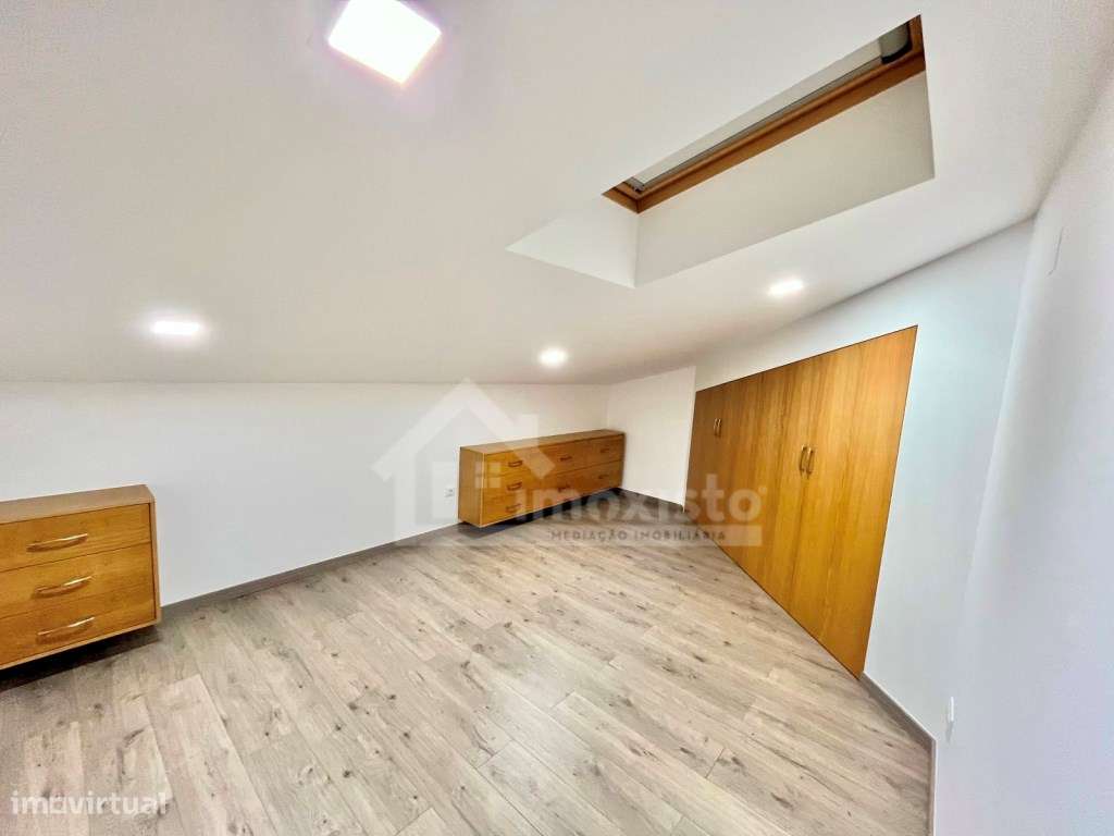 Moradia T6 pronta a habitar em Soure-44