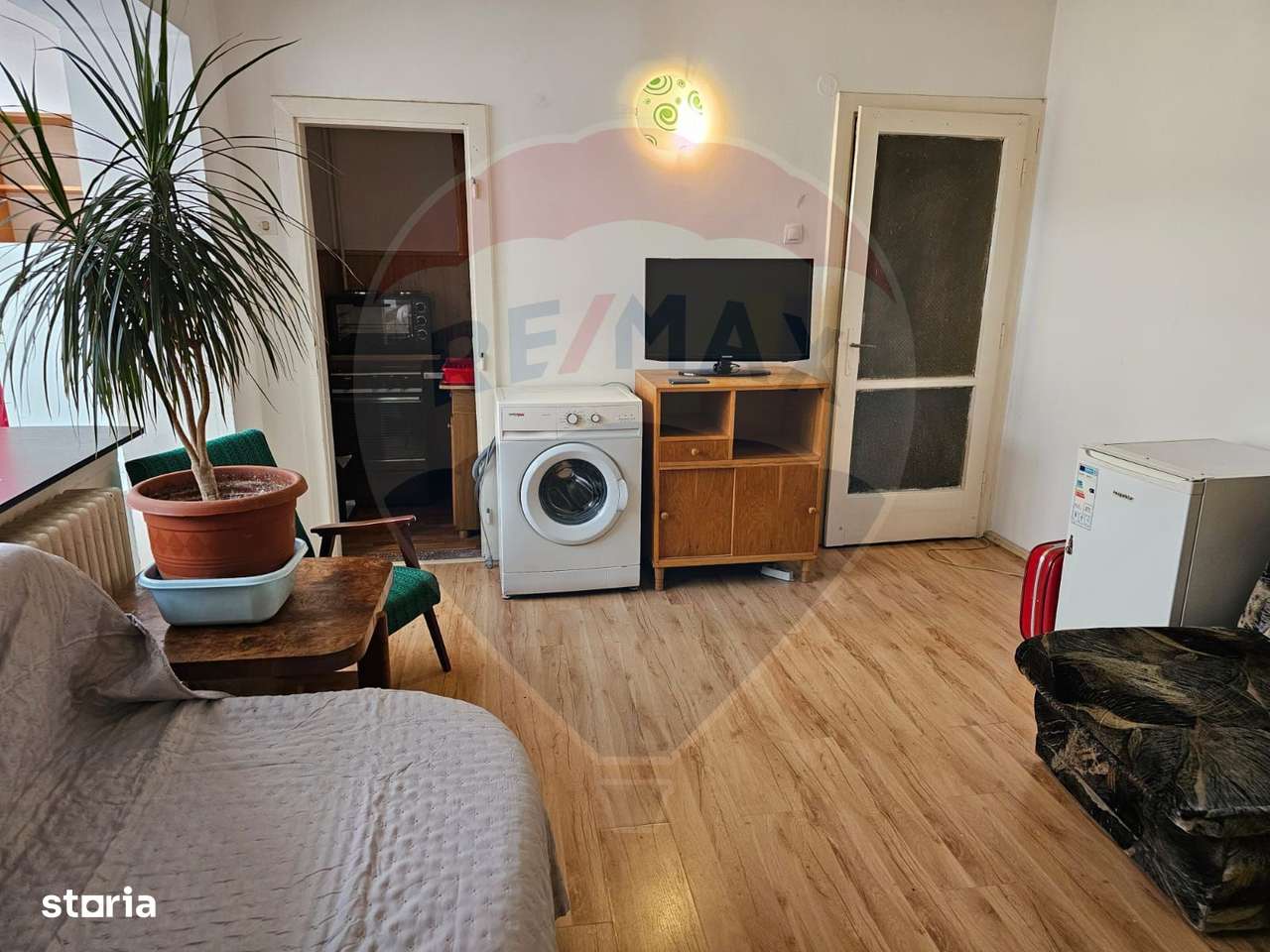 Garsoniera -Versatilitate Excelenta pe Calea Bucuresti, Brasov-13