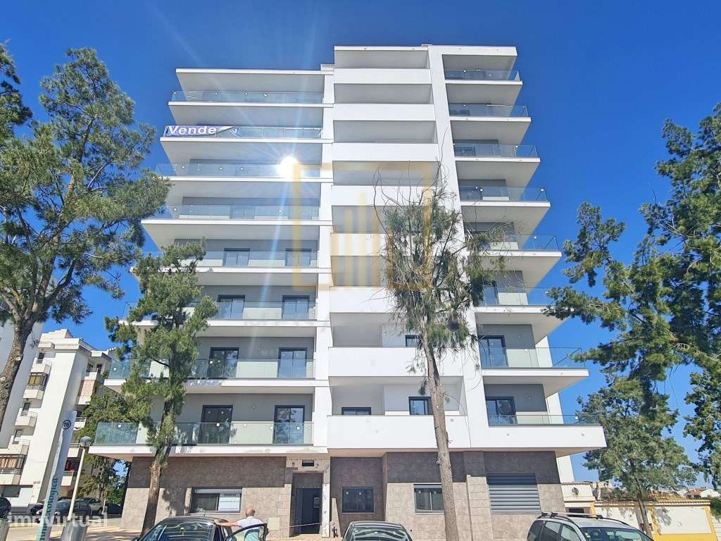 T4, Novo, último piso, em Fojo, Portimão-28