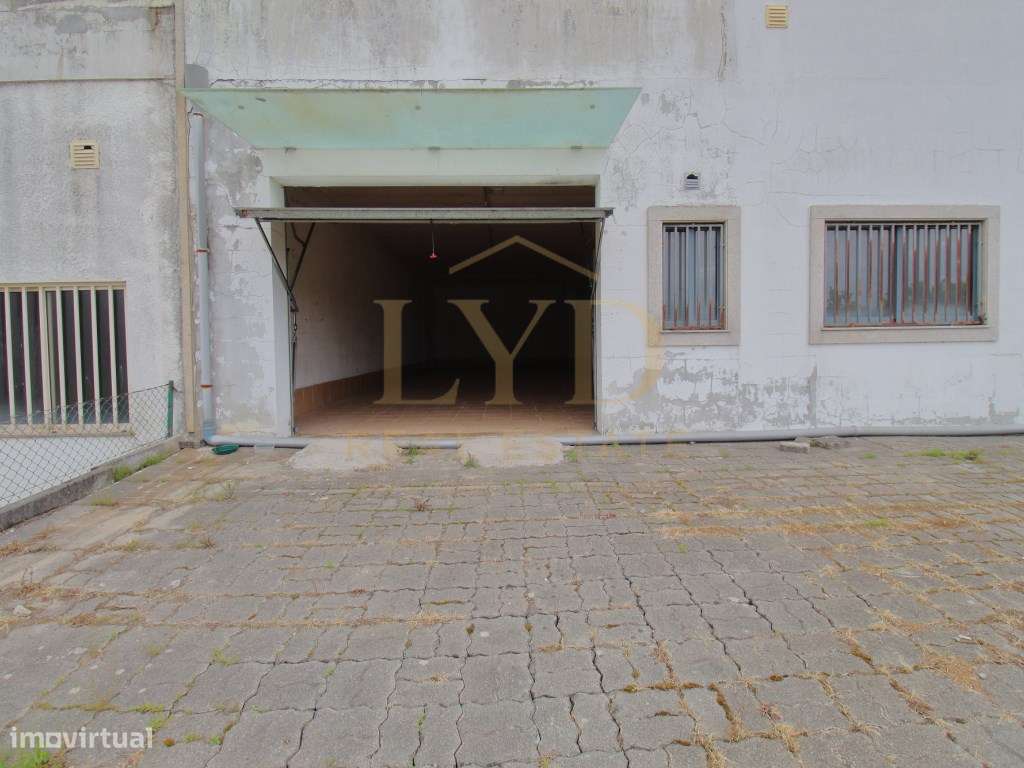 Garagem individual independente-9