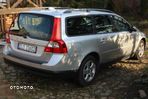 Volvo V70 2.0 Kinetic - 18