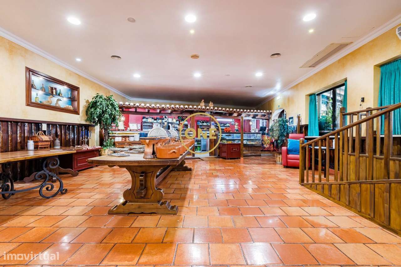 Restaurante "O Gato" + Terreno Urbanizável com cerca de 1ha – Malveira-13