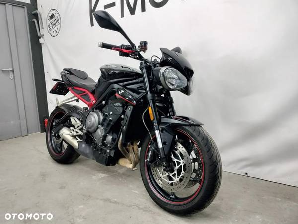 Triumph Street Triple - 2