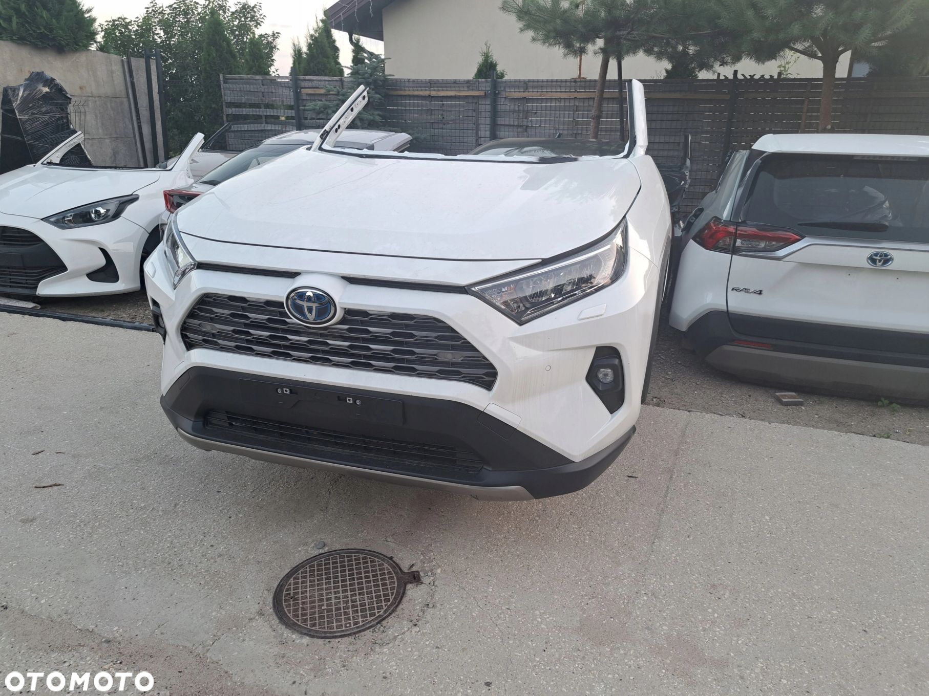 Toyota RAV4 V ramka licznika osłona zegarów - 4