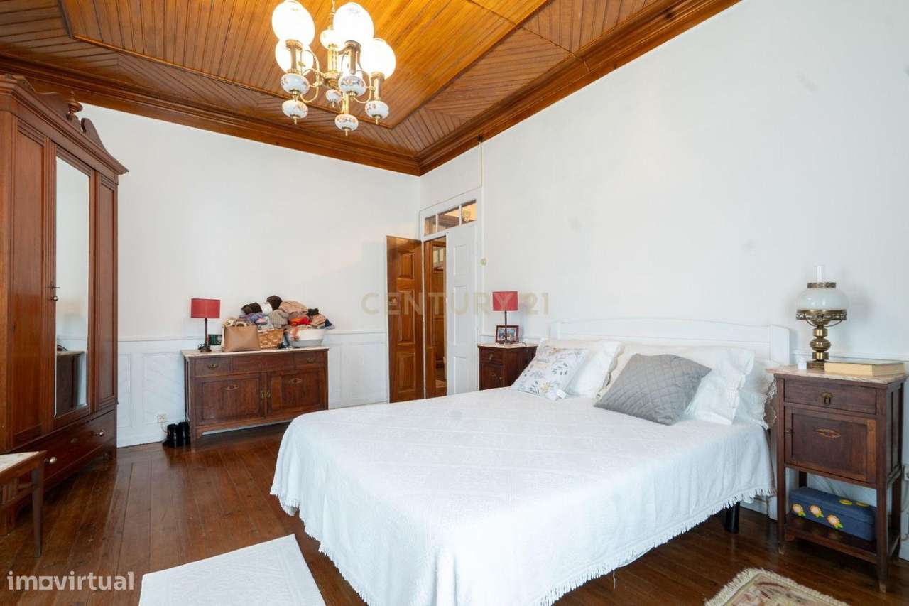 Fantástica Moradia em Serpins-8