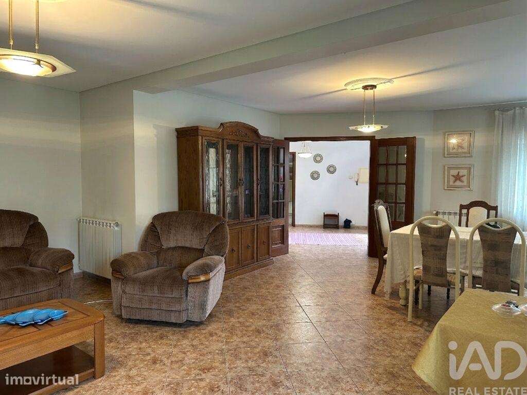 Moradia isolada T3 em Antas de 245 m2 - Grande imagem: 5/40