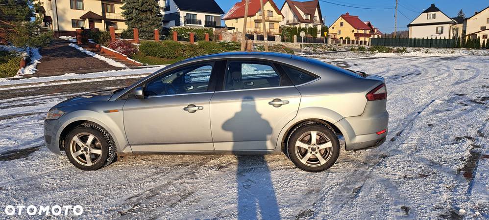 Ford Mondeo 1.8 TDCi Ambiente - 8