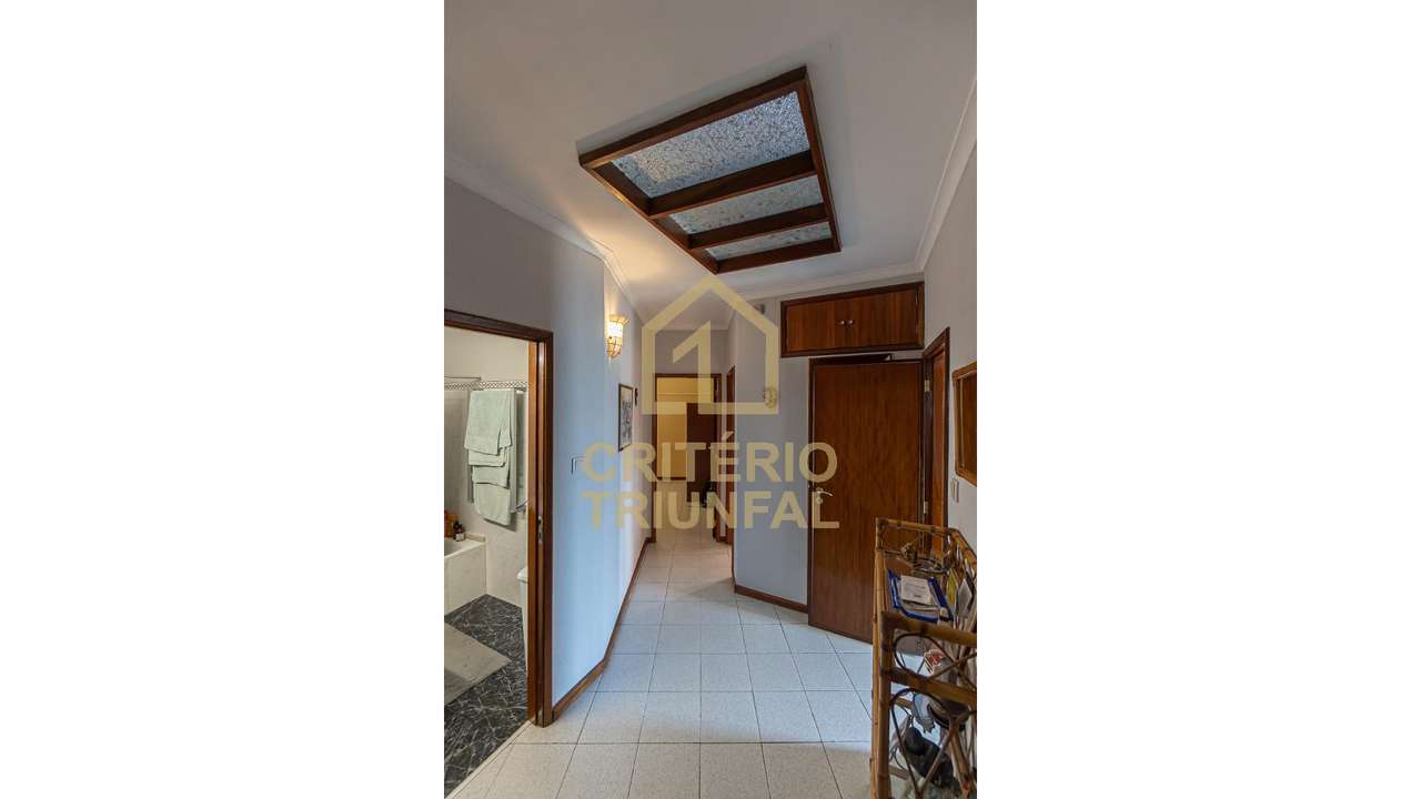Moradia Geminada T3+1 em Rio Tinto-13