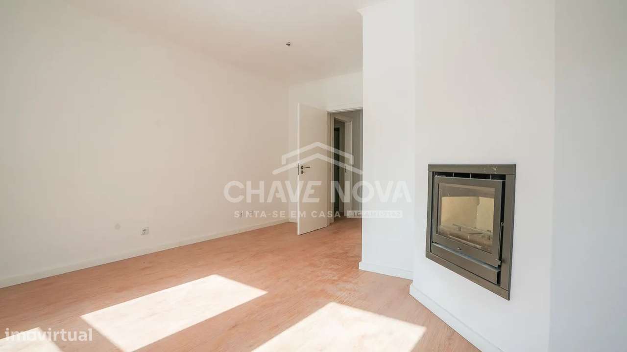 Apartamento T2 com Terraço e Garagem em Melres - Grande imagem: 4/17