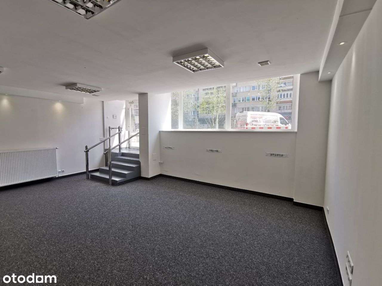 Parter - Dwa lokale handlowo-usługowe w centrum-8