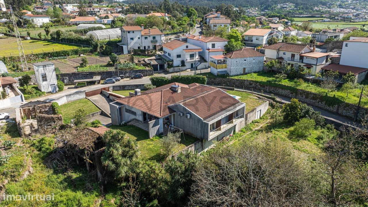 Moradia em Trandeiras, Braga-39