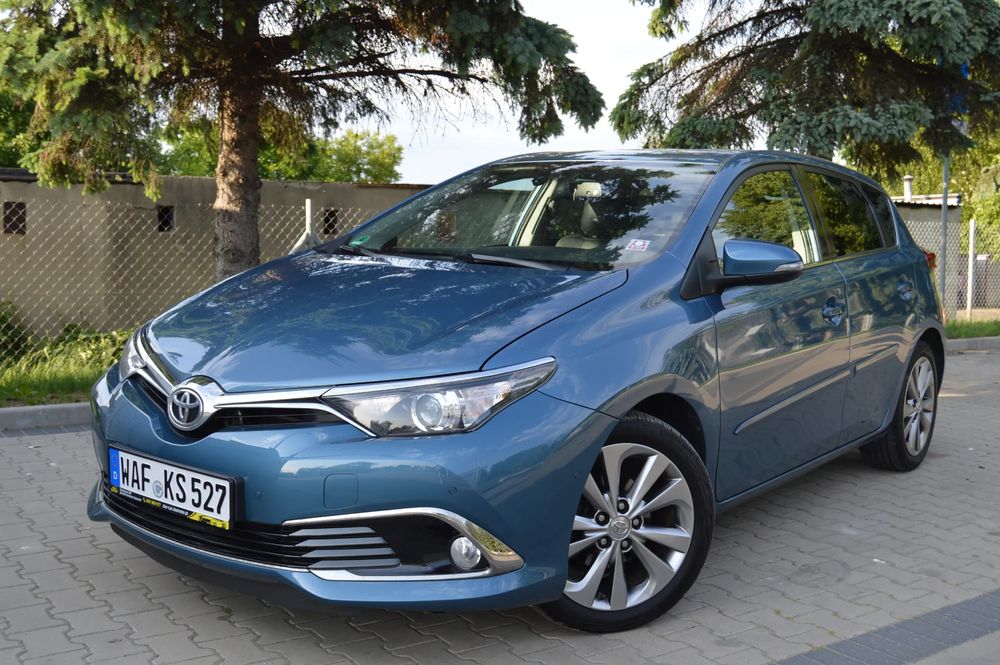 Toyota Auris II 1.2 Turbo Executive 2015