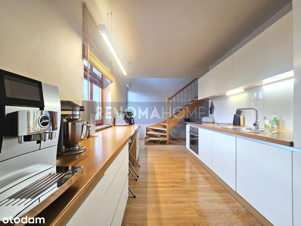 Mieszkanie 4 pokoje, dwa poziomy, Centrum, 2009 r. - Pełny obrazek: 4/14