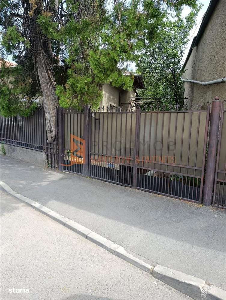 Casa tip parter zona Centru - Imagine principală: 1/15