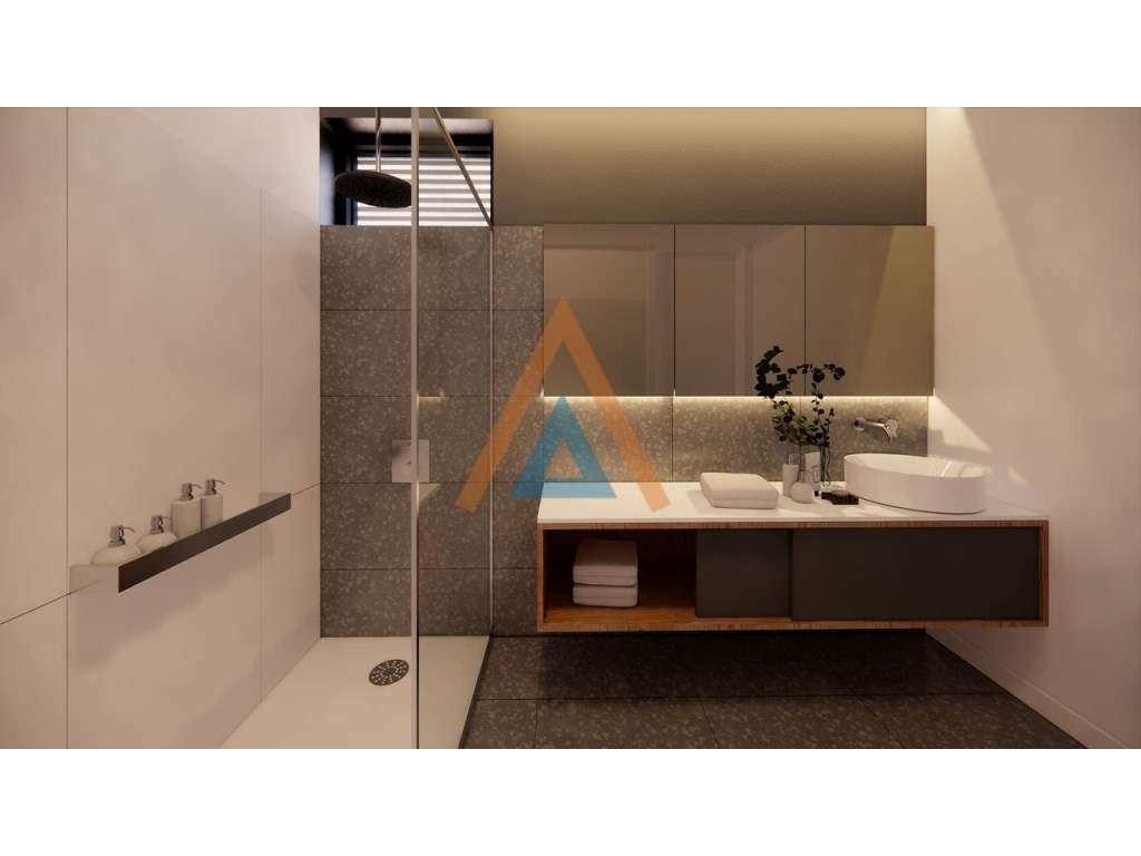 Apartamento T2 no centro da cidade Espinho. - Grande imagem: 1/38