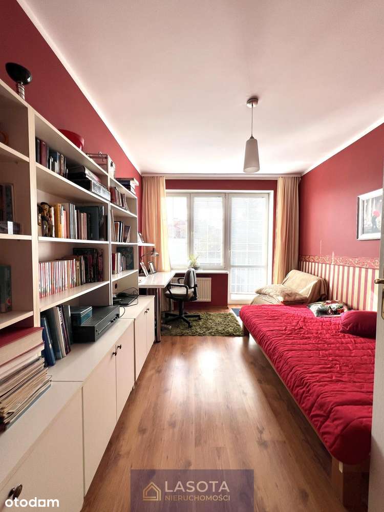 Dom bliźniaczy z potencjałem inwestycyjnym - ul.Radomska-14