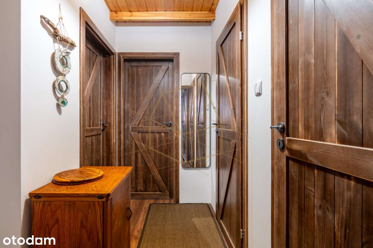 Sielski Dom/ Okiennice/Dom Gościnny/2 Garaże/Las-6