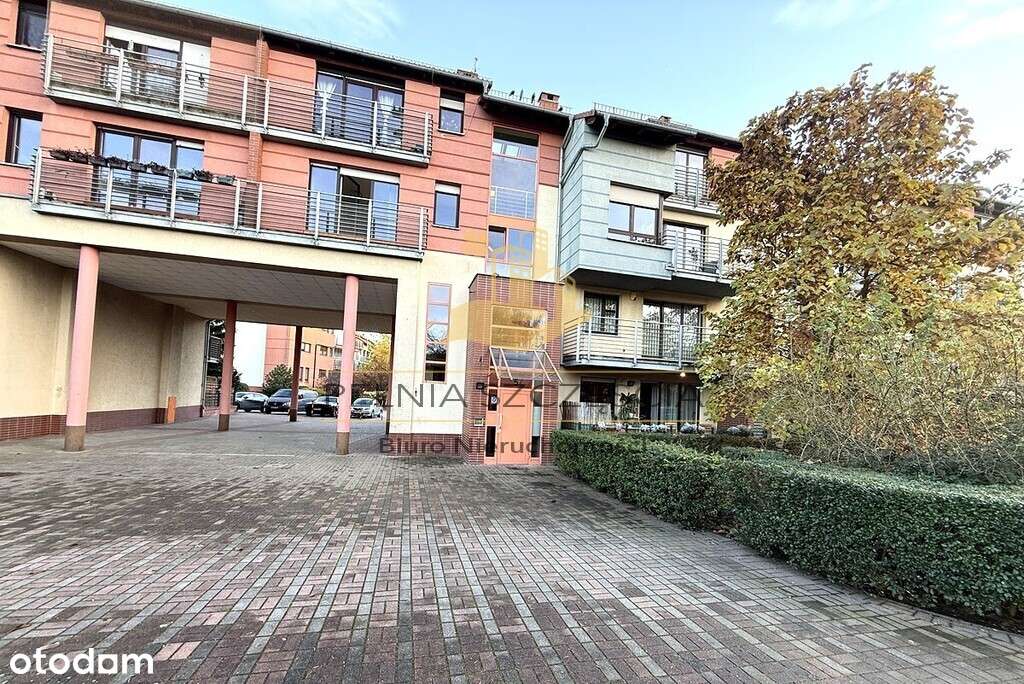 Park Grabiszyński 1-pok 35m2 Oddzielna Kuchnia.-0