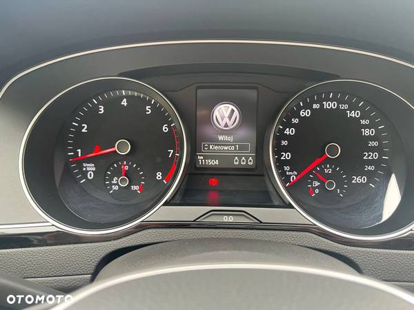 Volkswagen Passat 1.8 TSI BMT Highline - 9