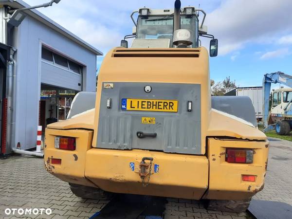 Liebherr 538 (2006r) 550 554 L 542 - 13