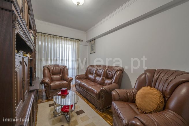 Apartamento  T3; Paivas-0