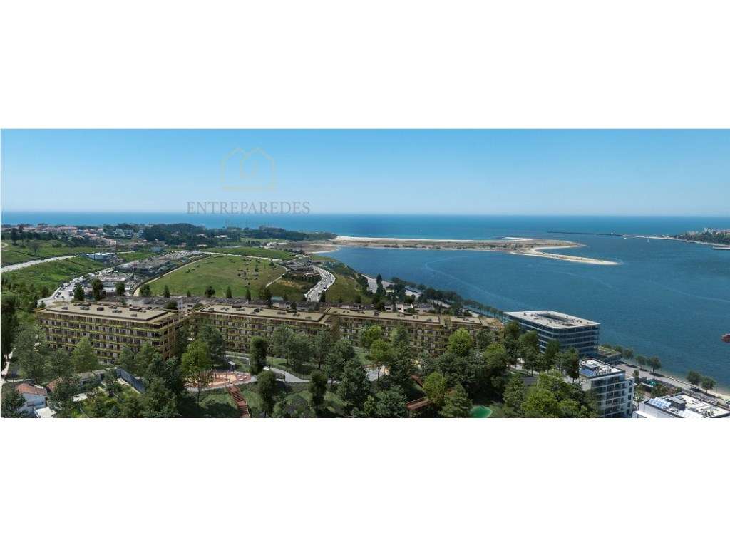Excelente apartamento T3 com terraço 75m2 para comprar junto a Mari...-8
