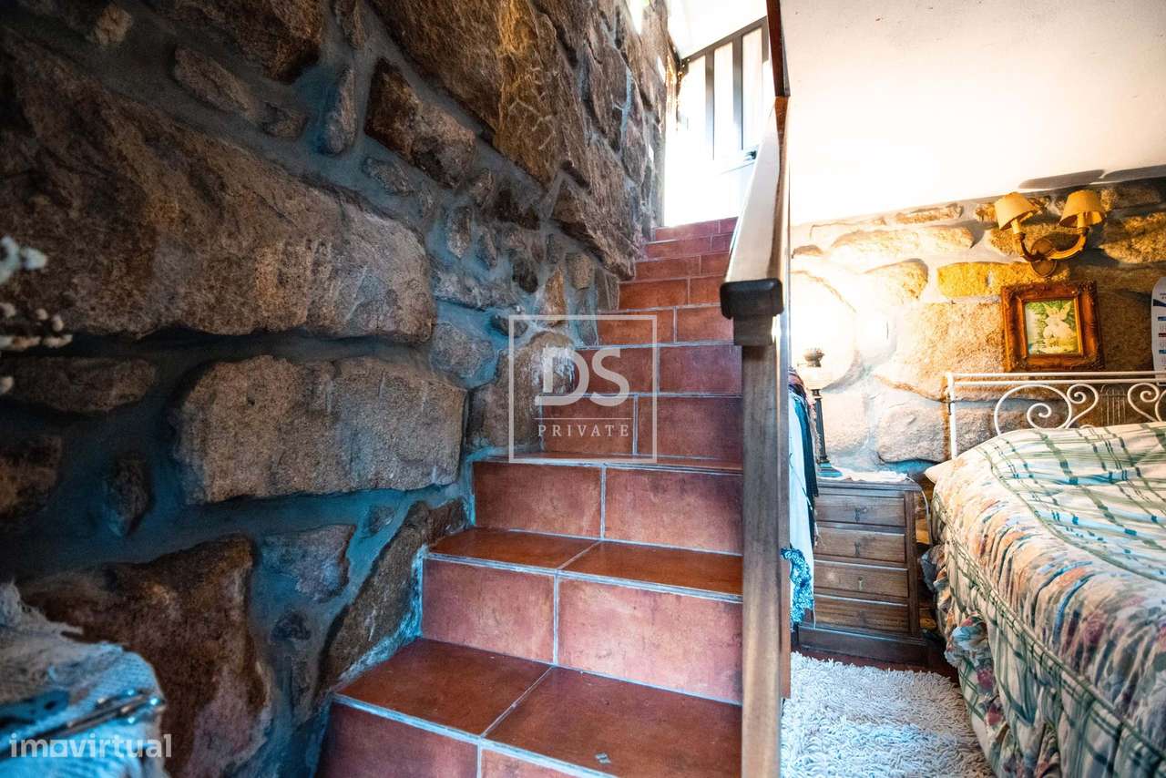 Propriedade Rústica com Duas Casas e Terreno de Cultivo em Marco de Ca - Grande imagem: 5/14