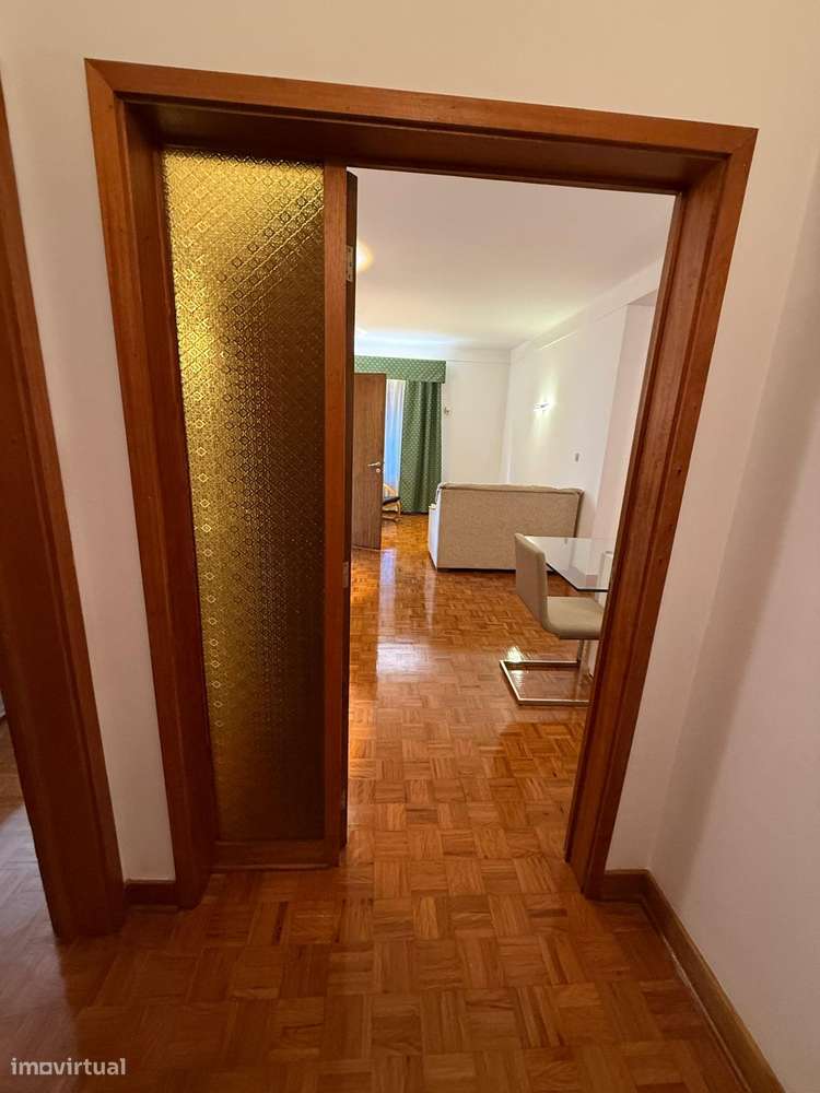 excelente T1 na Cruz de Celas - Grande imagem: 5/40