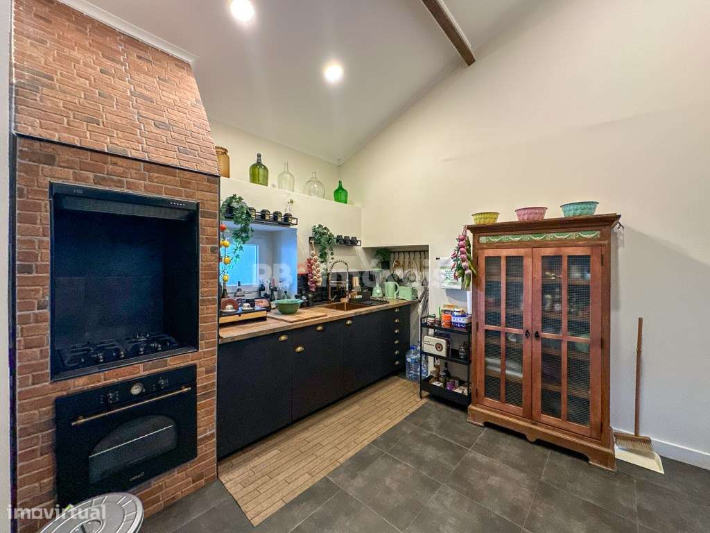 Casa do Escritor - O seu refúgio na localidade da Azinhaga - Grande imagem: 4/50