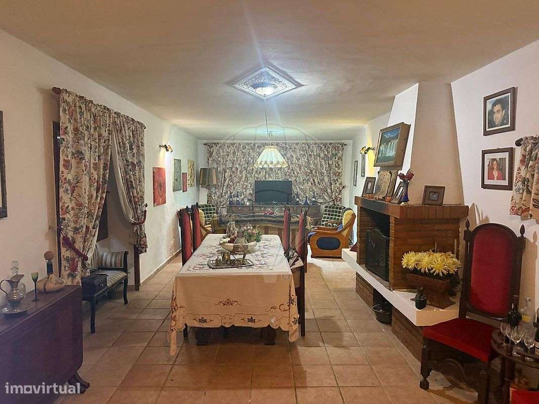 Moradia T9 para venda-0