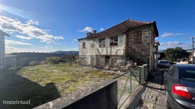 Moradia para Restauro em Caramos, Felgueiras. - Grande imagem: 2/17